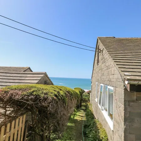 Holiday home Stonecroft Praa Sands